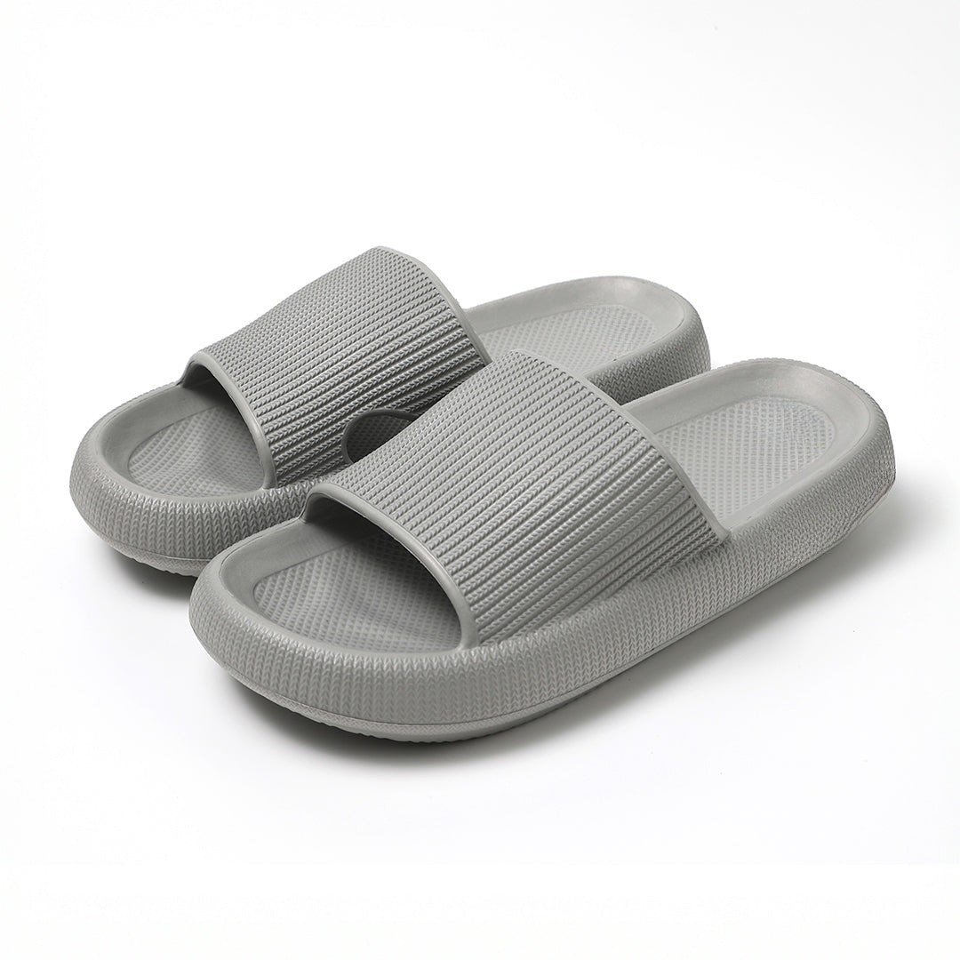 LyckaSteps™ - Den fjädrande badtoffeln som minskar trycket på lederna och känns som att gå på moln
