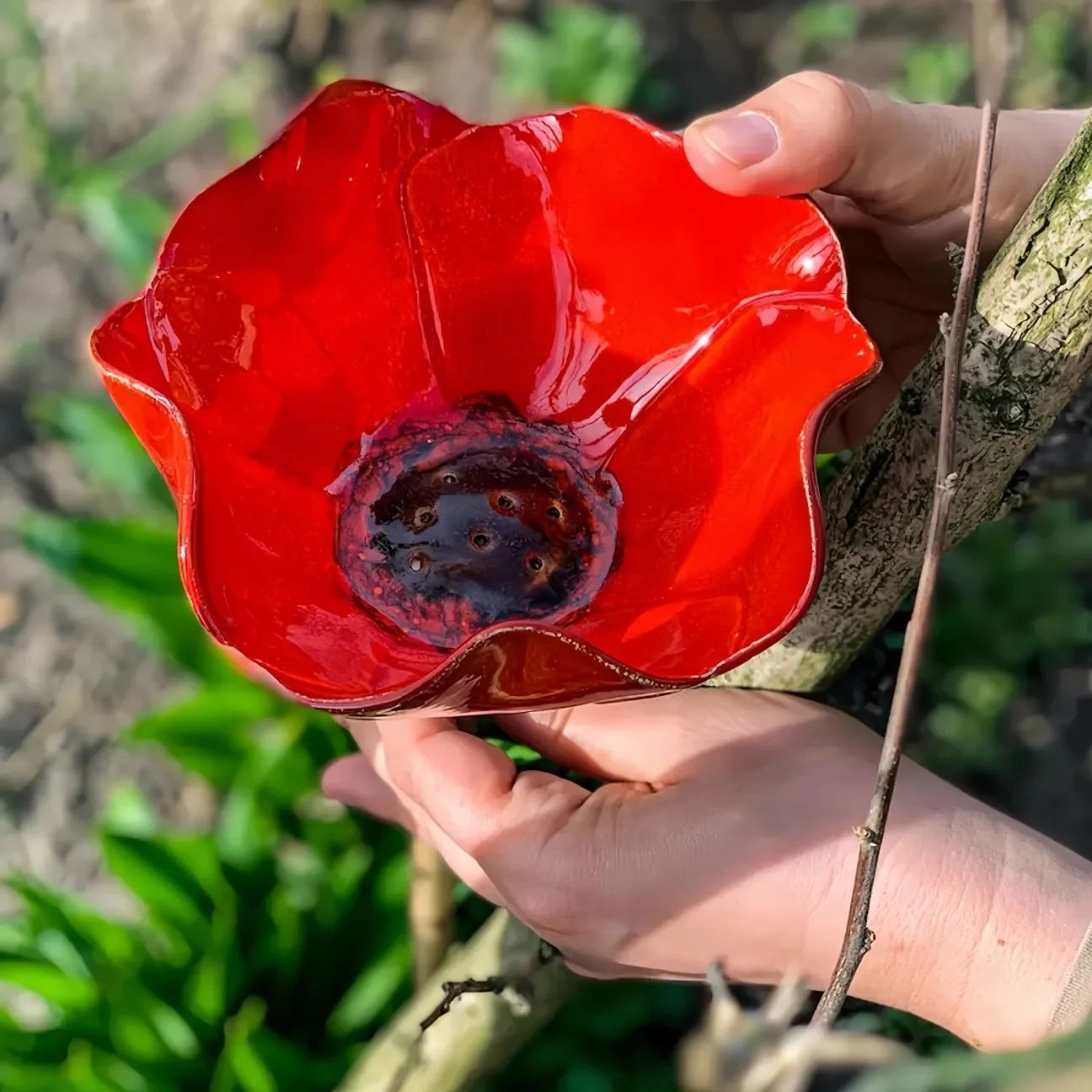NordicBloom™ – Botanisk vattenstation för fåglar, bin och fjärilar