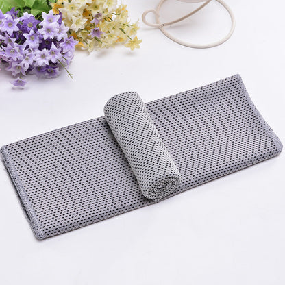 KylFlex™ – Kylande Handduk med Flaska