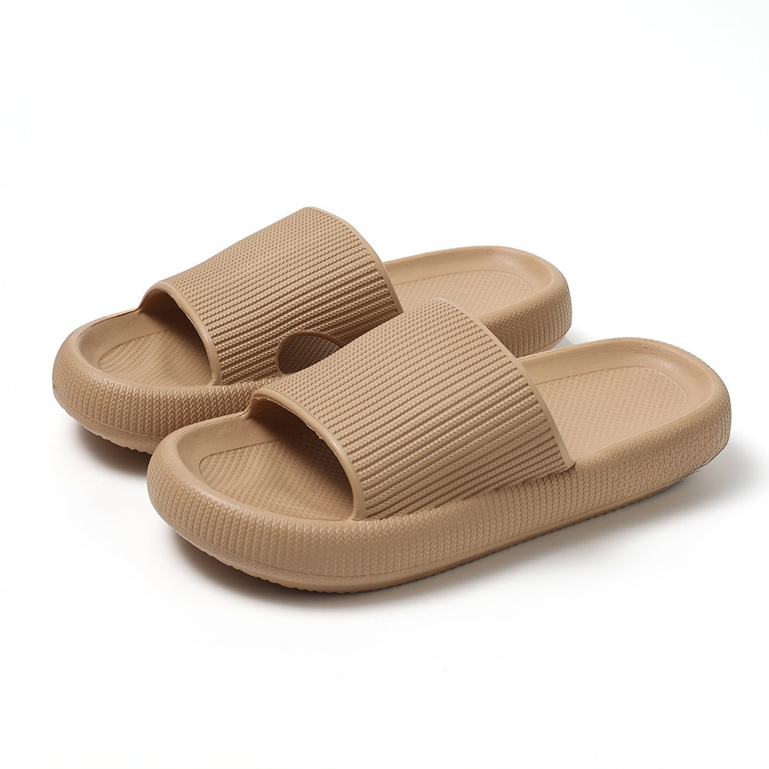LyckaSteps™ - Den fjädrande badtoffeln som minskar trycket på lederna och känns som att gå på moln