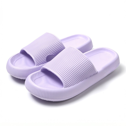 LyckaSteps™ - Den fjädrande badtoffeln som minskar trycket på lederna och känns som att gå på moln
